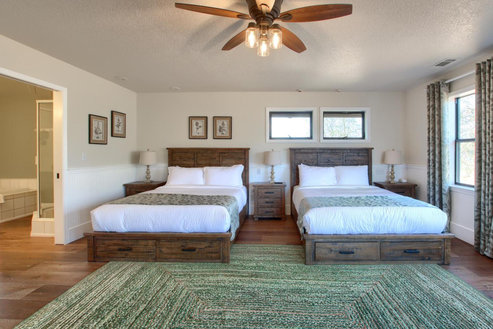 New! Yosemite Mountain Villa, Stunning Views -More Oakhurst Exterior foto