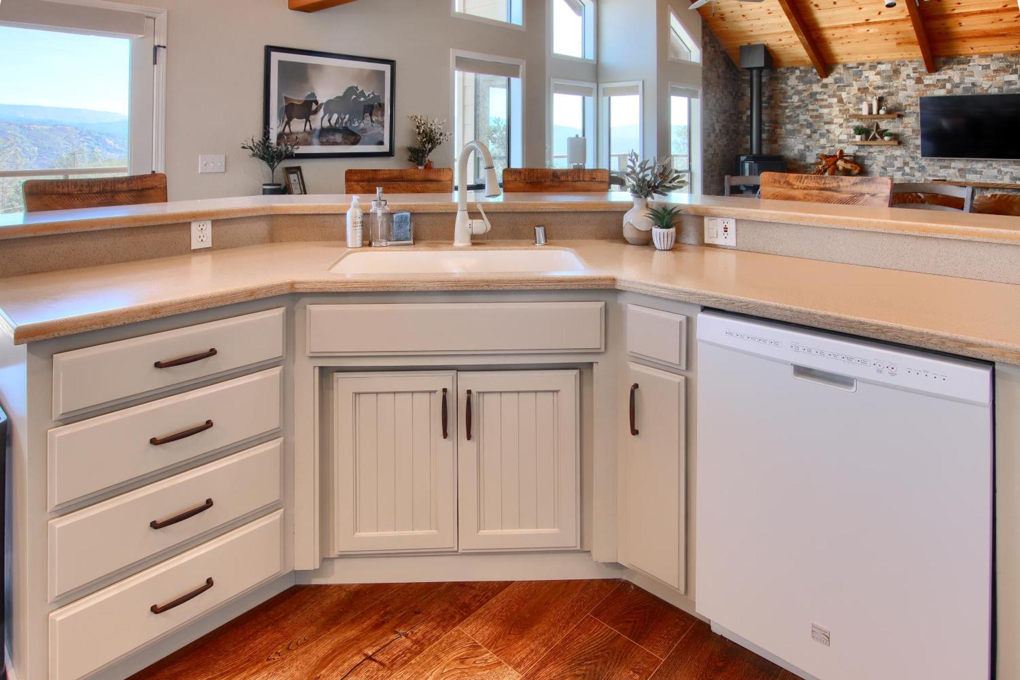 New! Yosemite Mountain Villa, Stunning Views -More Oakhurst Exterior foto